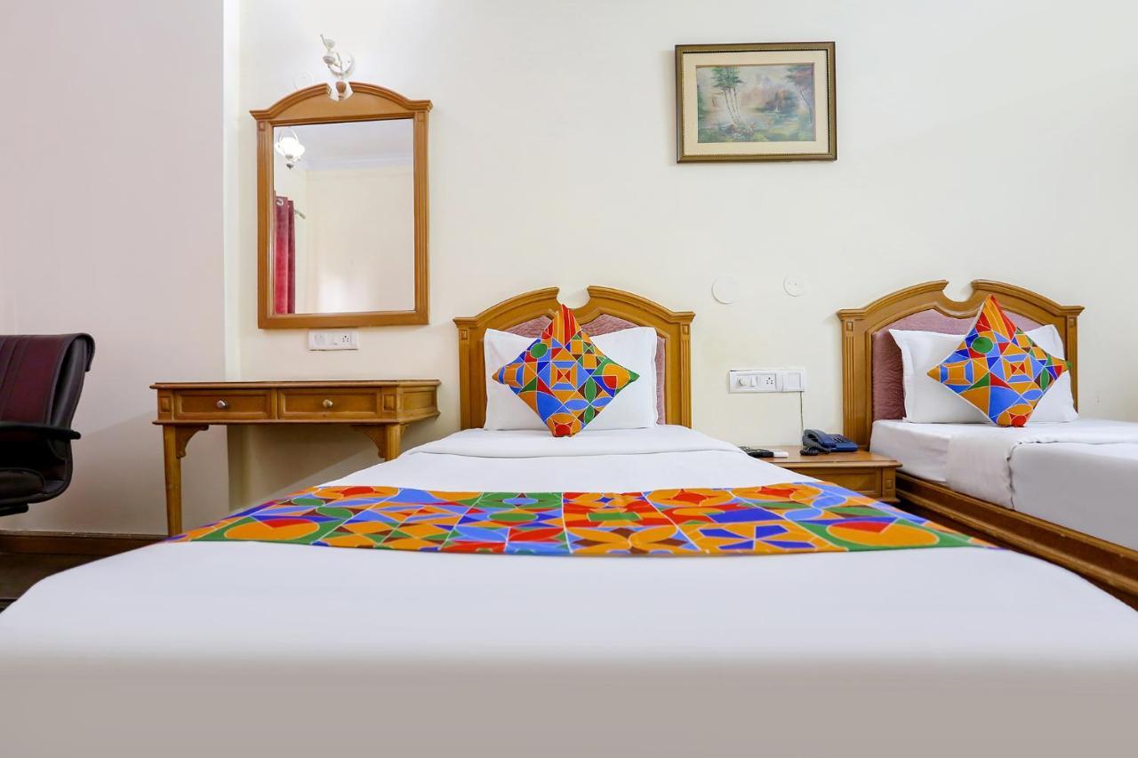 Fabhotel Altus คูร์เคาน์ ภายนอก รูปภาพ