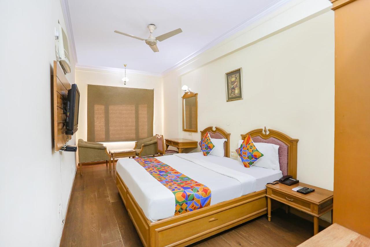 Fabhotel Altus คูร์เคาน์ ภายนอก รูปภาพ